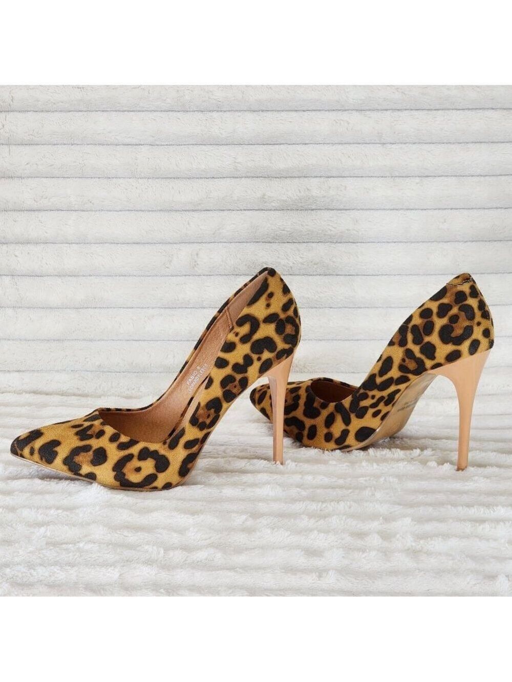 Leopard Print High Heel Pumps Matching Colored Sole Fabio - Picture 2 of 9